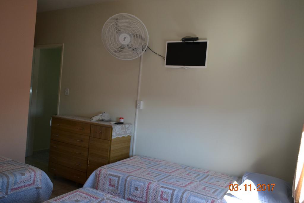 Hospedaria Servos De Maria Aparecida  Bagian luar foto