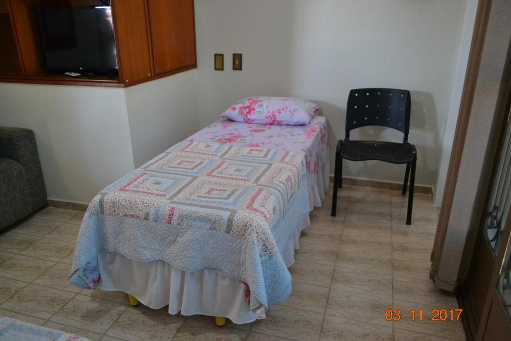 Hospedaria Servos De Maria Aparecida  Bagian luar foto